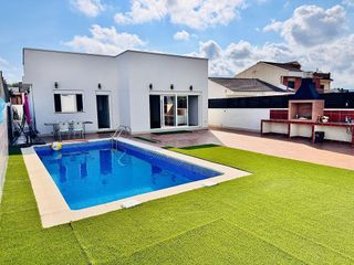 Chalet en venta en La Collada - Sis Camins - Fondo Somella - Santa Maria en Vilanova i La Geltrú