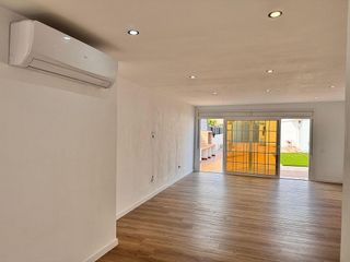 Chalet en venta en La Collada - Sis Camins - Fondo Somella - Santa Maria en Vilanova i La Geltrú