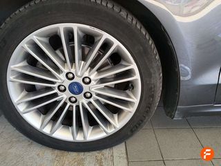 Ford Mondeo 2.0 EcoBoost 240CV Auto Vignale Sedán