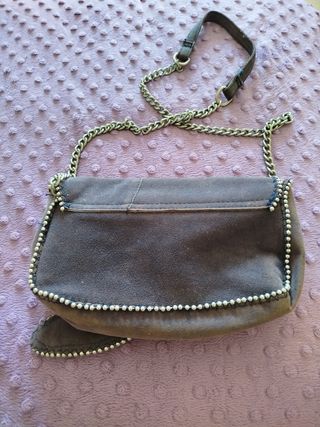 Bolso azul y plata 22x16cm con cadena