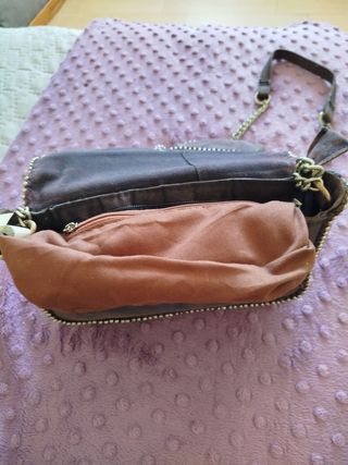 Bolso azul y plata 22x16cm con cadena