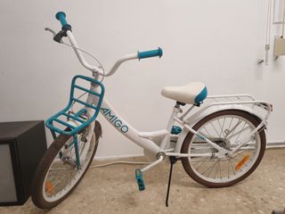 Bicicleta infantil AMIGO DOTS
