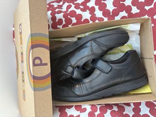 Zapatos colegiales negros
