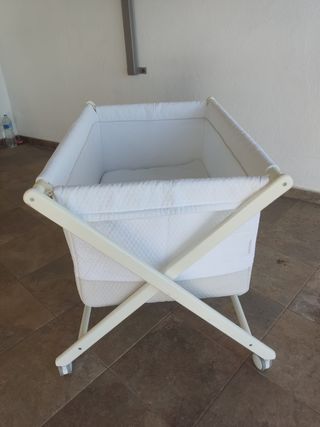Minicuna plegable blanca
