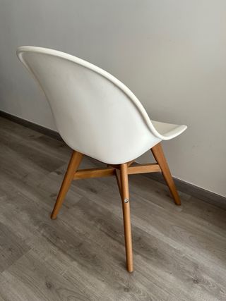 Silla Ikea Blanca y Madera