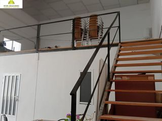 Nave industrial en venta en Santa Cruz - Industria - Polígono Campollano en Albacete