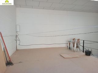 Nave industrial en venta en Santa Cruz - Industria - Polígono Campollano en Albacete