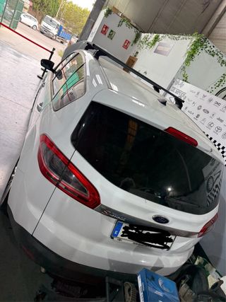 Ford S-MAX 2013
