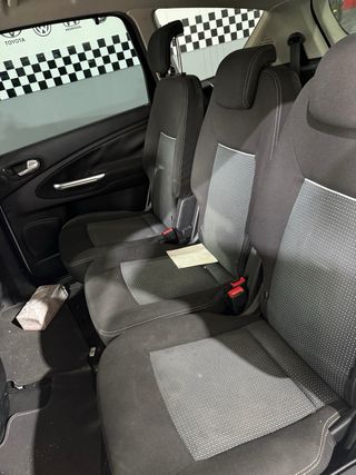 Ford S-MAX 2013