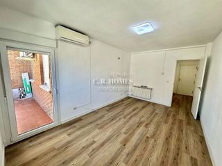 Piso en alquiler en Reyes en Parla
