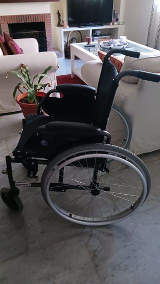 Silla de ruedas sin estrenar