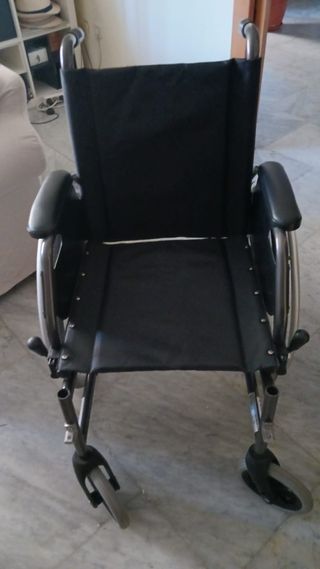 Silla de ruedas sin estrenar
