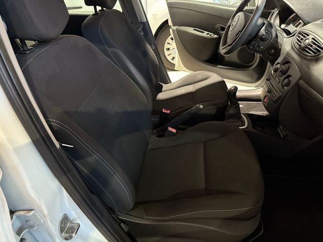 Renault Clio ETIQUETA C UNICO DUEÑO