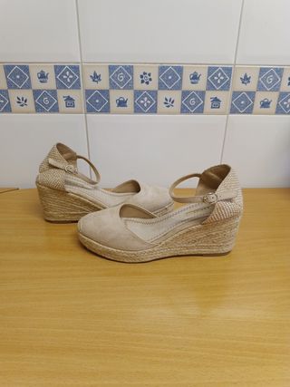 Sandalias Yute Mujer Beige.