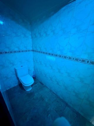 Local comercial en venta en Valdepeñas