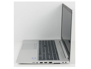 Portátil HP TÁCTIL G8 15" i5 11a 16Gb RAM 512Gb M2