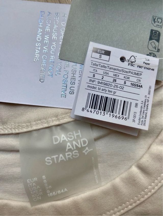 Camiseta Dash and stars beige