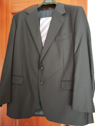 Traje de hombre