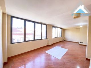 Piso en venta en Zona Teatro Campoamor en Oviedo