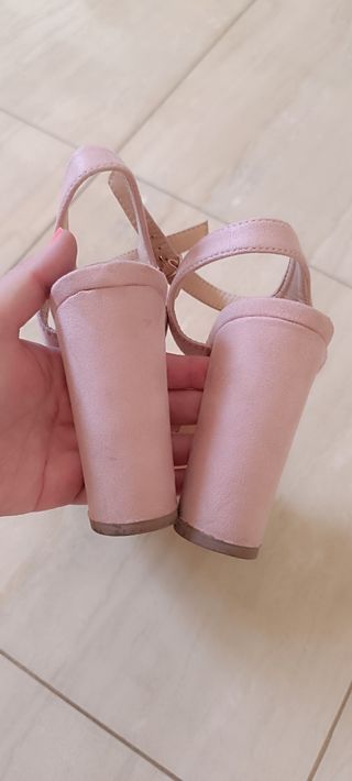 Zapatos de tacón rosa nude H&D Moda Española 38