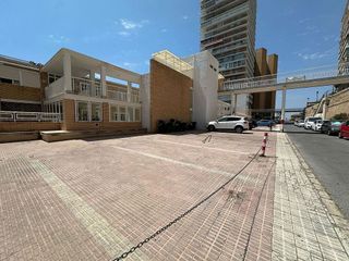 Garaje en alquiler en Albufereta en Alicante
