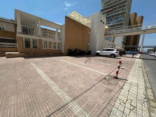 Garaje en alquiler en Albufereta en Alicante