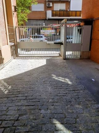 Garaje en alquiler en Guindalera en Madrid