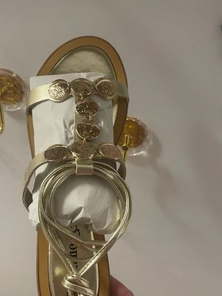 Sandalias romanas piel Cayetano Giménez.