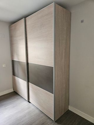 Armario moderno puertas correderas