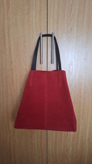 Bolso de ante rojo