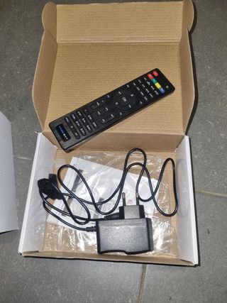 Decodificador Satélite FREESAT V7 Full HD