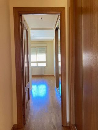 Piso en venta en Santa Cruz - Industria - Polígono Campollano en Albacete