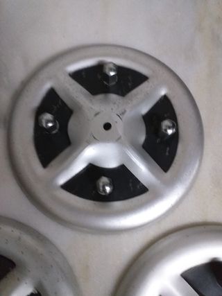Tapacubos aluminio vehículo  clásico (3 Unidades)