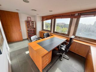 Oficina en venta en El Tardón - El Carmen en Sevilla