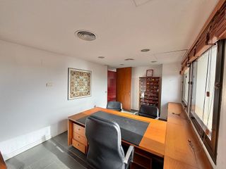 Oficina en venta en El Tardón - El Carmen en Sevilla