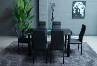 Mesa más 6 sillas ¡¡chollo!!