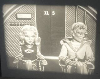 Fireball XL5. SUPER 8MM SONORA Y MUDA