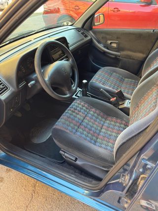Peugeot 306 impecable.