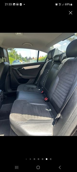 Volkswagen Passat 2010