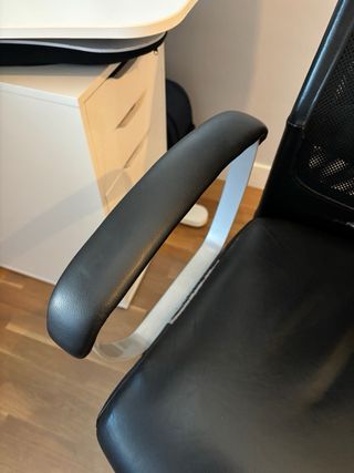 Silla IKEA Markus Negra