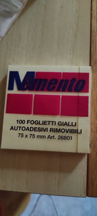 Quaderno e accessori