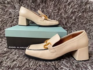 Mocasines Beige Ángel Alarcón