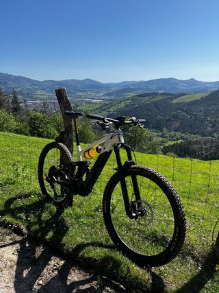 Moustache Samedi Trail