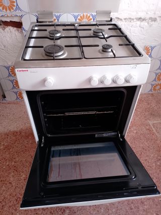 Cocina de gas natural Corberó