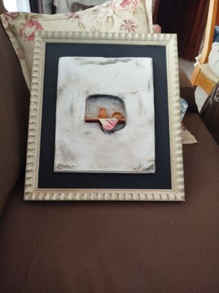 Cuadro decorativo con nicho y figuras