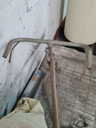 Bicicleta Antigua frenos de varilla.