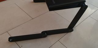 Mesa auxiliar plegable negra