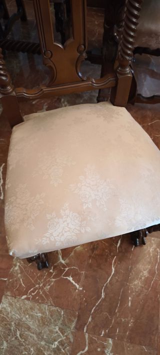Sillas Clásicas Estilo Trono Madera y Tela