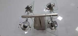 Lámpara de 4 focos de acero y cristal