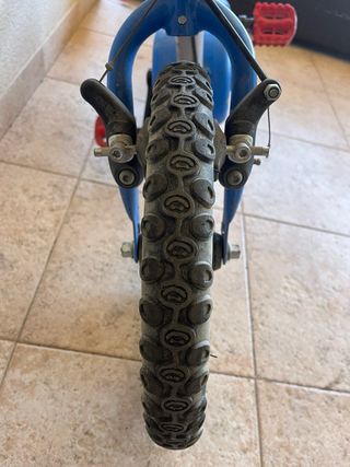 Bicicleta infantil 3-4 años